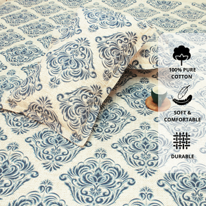 Close up Printed Floral Cotton 144 TC Fitted Bedsheet with Pillow Covers - Grey
