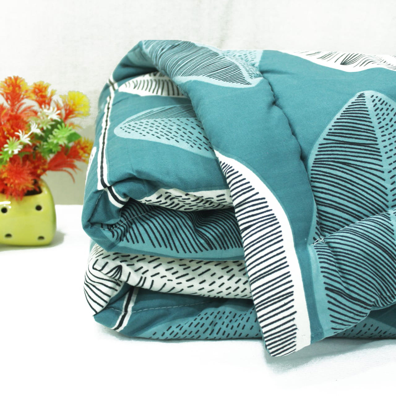 Microfiber 150 GSM All Season Comforter/Quilt - Teal