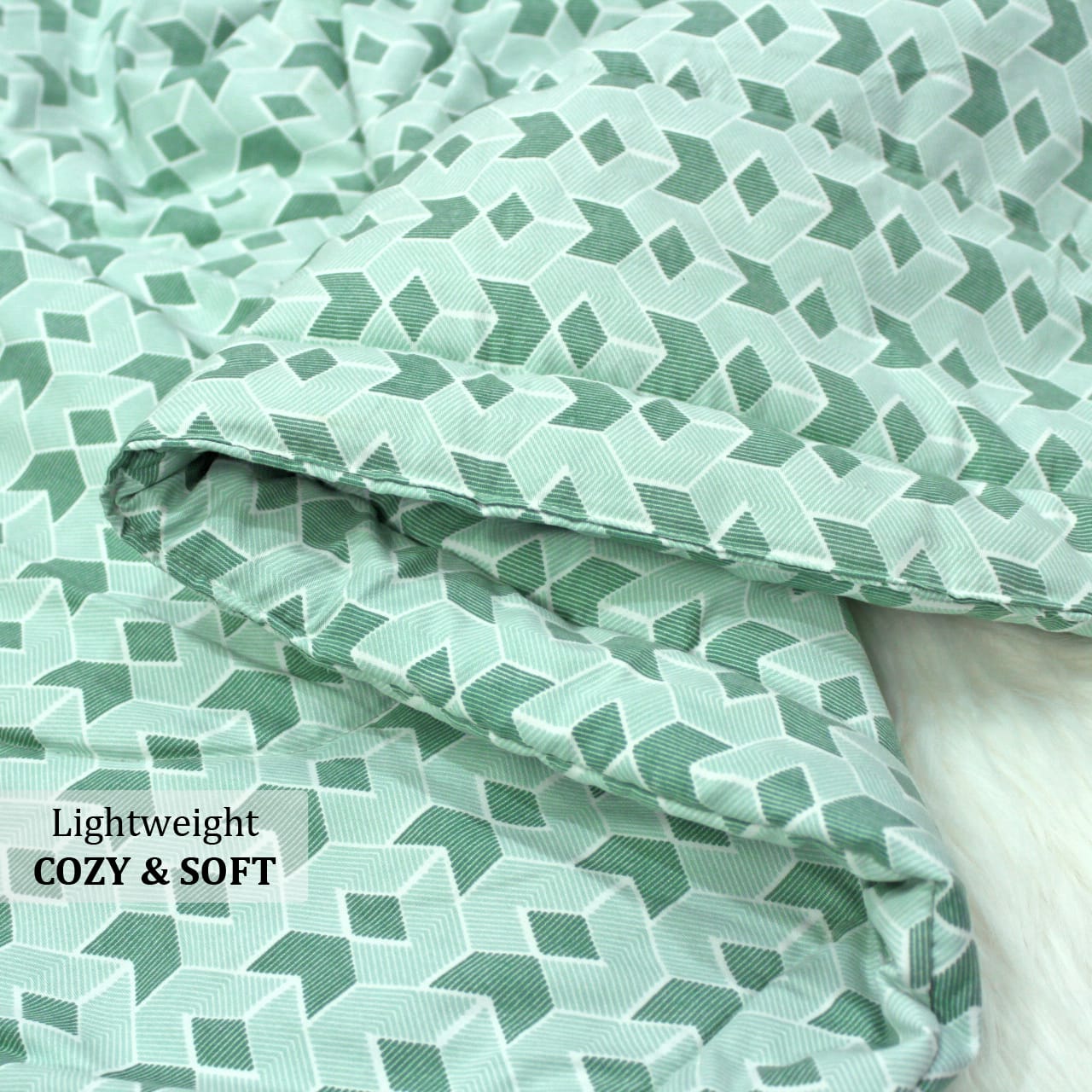 All Season Reversible Microfiber Comforter/Quilt (150 GSM) -Green