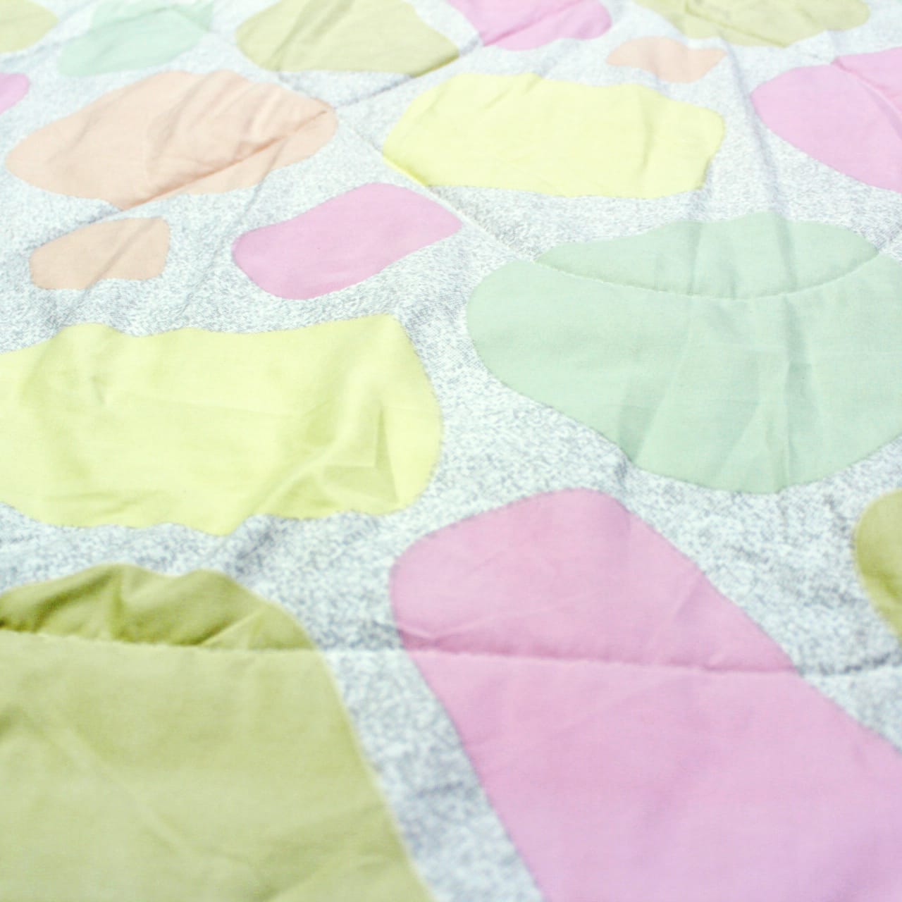 All Season Reversible Microfiber Comforter/Quilt (150 GSM) -Multicolor