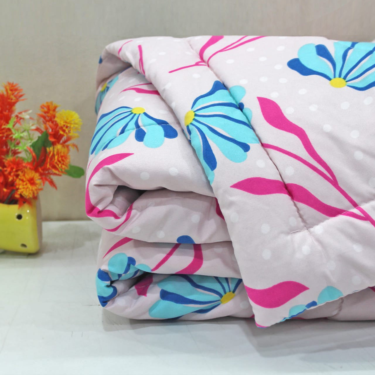 Microfiber 150 GSM All Season Comforter/Quilt - Magenta