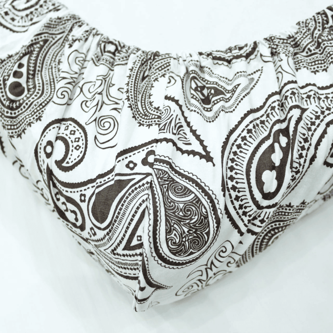 Soft Cotton Paisley Print 144 TC Fitted Bedsheet In Brown At Best Prices