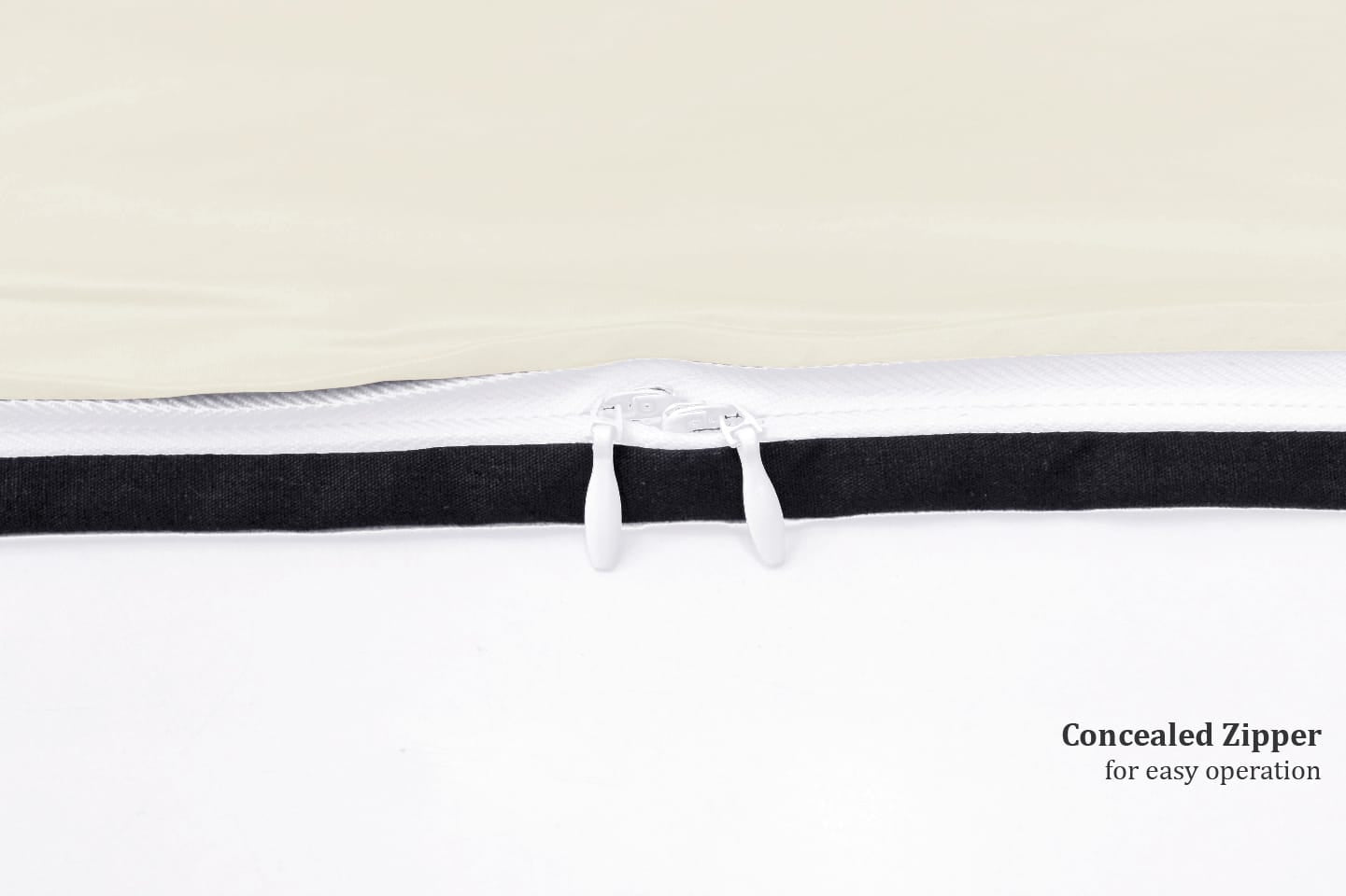 Soft Plain 210 Mercerised Cotton Duvet Cover In Black & White Online At Best Prices
