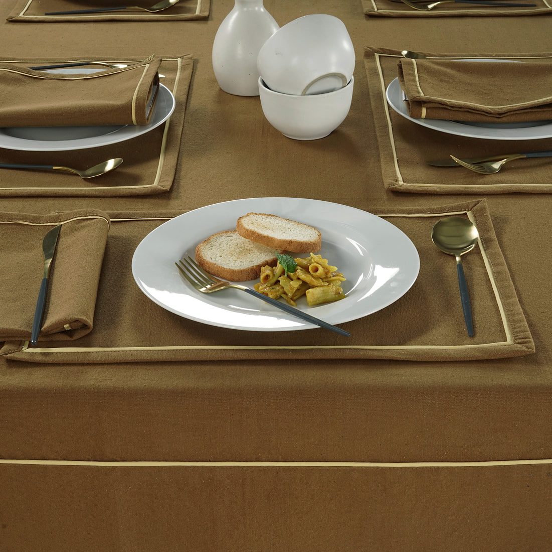 Comfortable Plain Virgo Woven Cotton Table Cover online In India