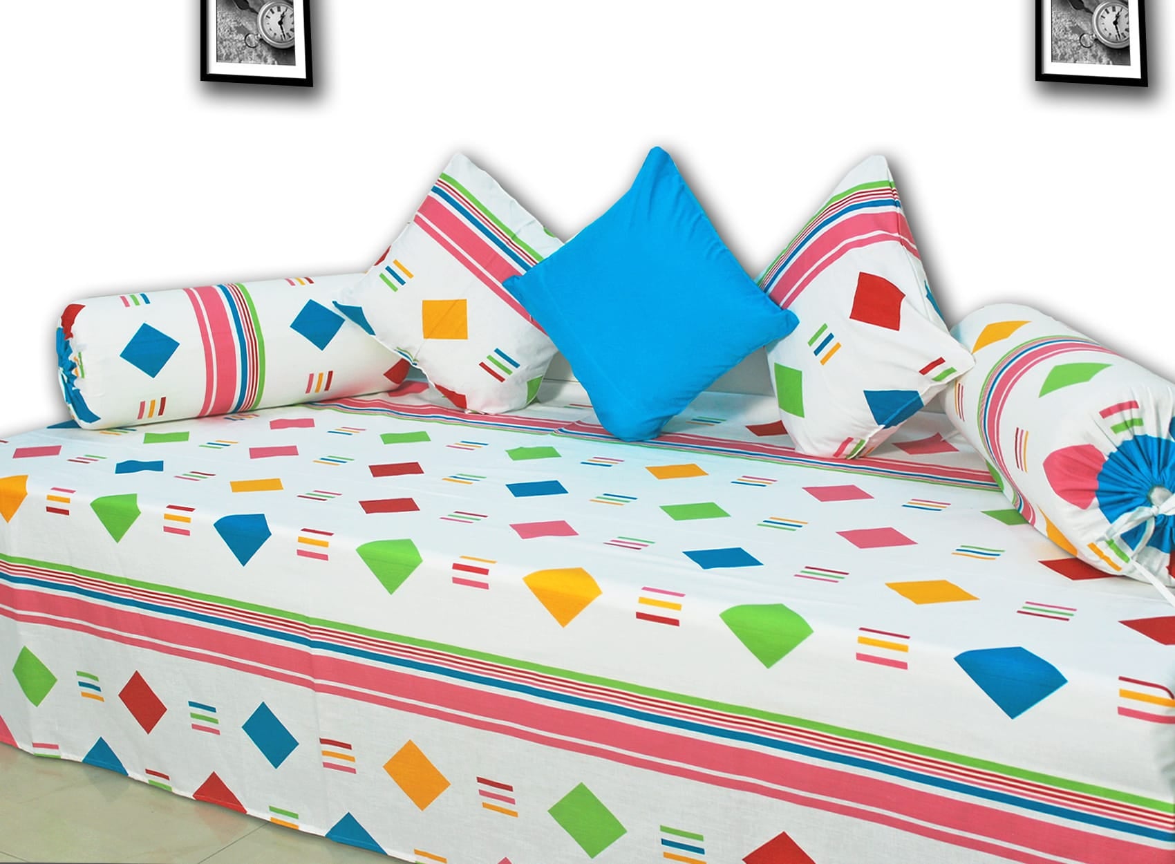 Designer Pink Cotton Print Geometrical 210 TC Diwan Set(6 Pcs) online in India