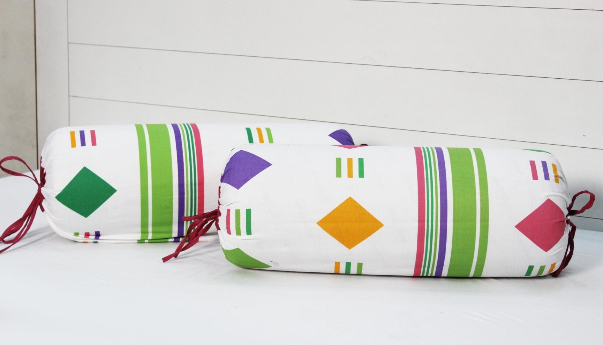 Printed Multicolor Funky Cotton 2 Pcs Bolster Cover set - Green