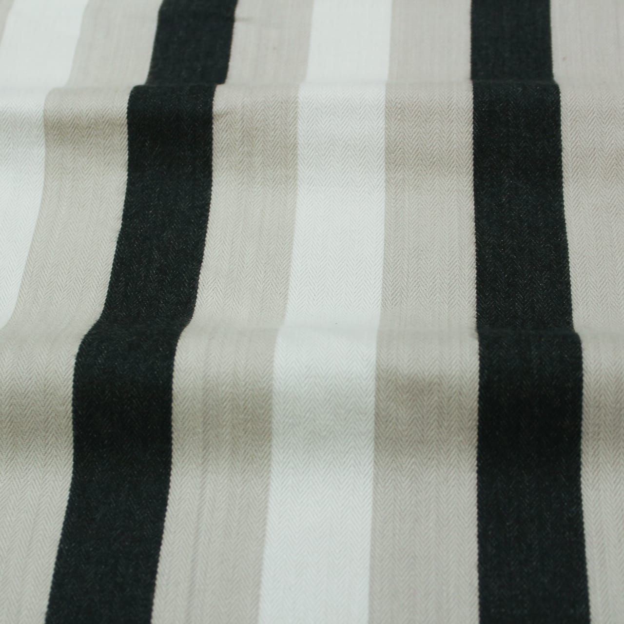 Alpha Sliver Woven Cotton Stripes Table Cover(1 Pc) online in India