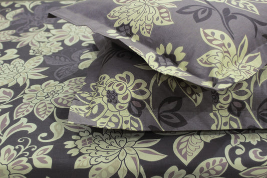 Soft Cotton Floral Print 250 TC Fitted Bedsheet In Purple
