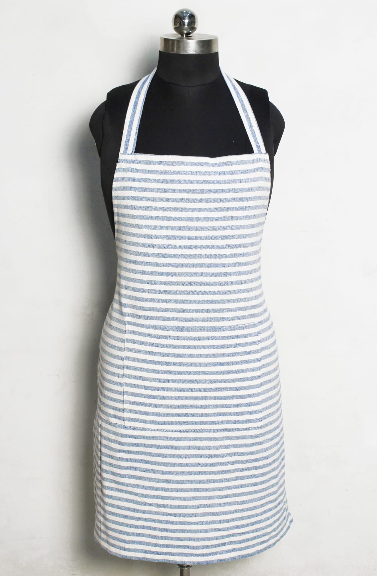 Alpha Blue Check Cotton Kitchen Apron(1 Pc) online in India