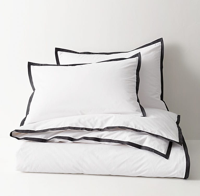 Cozy Divine 210 TC Cotton dohar In White Black At Best Prices