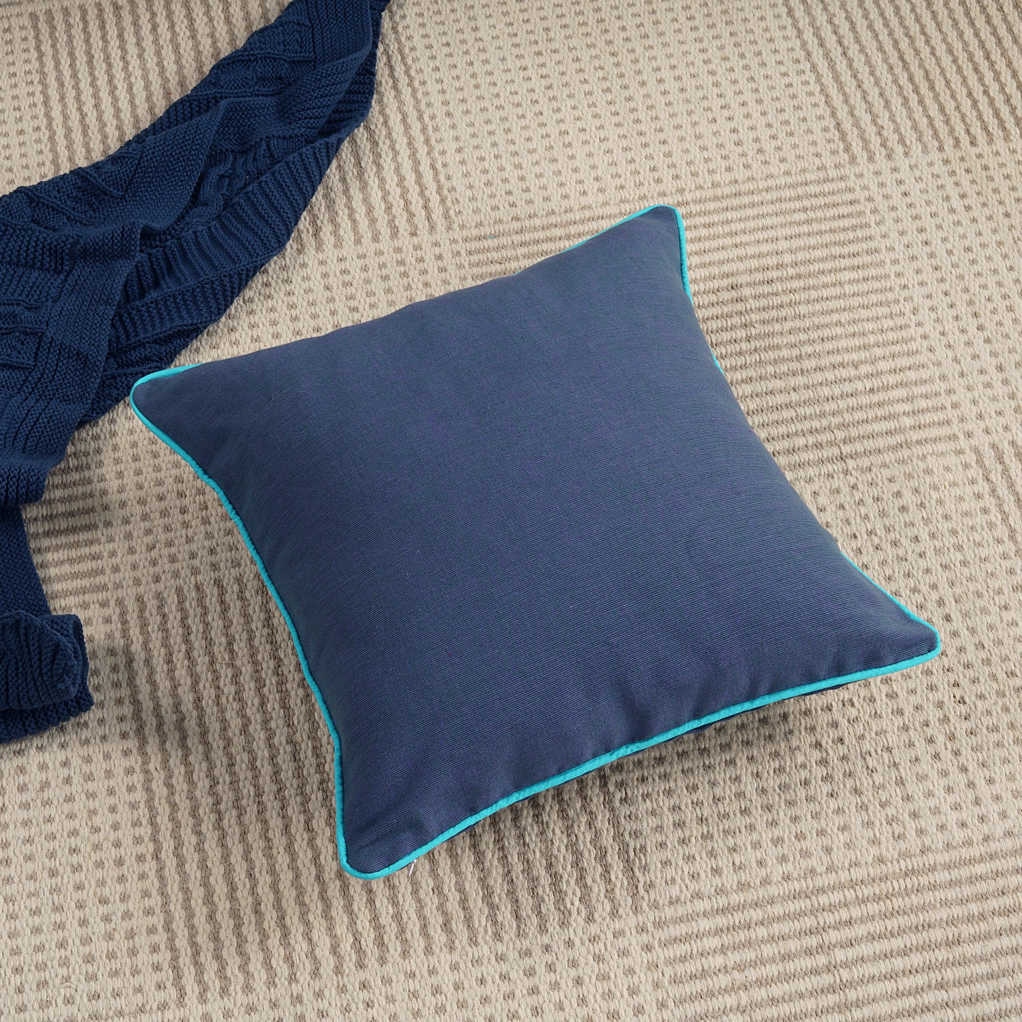 Soft Woven Corded Stripe Cotton Cushion Cover Set in Blue online (1Pc)