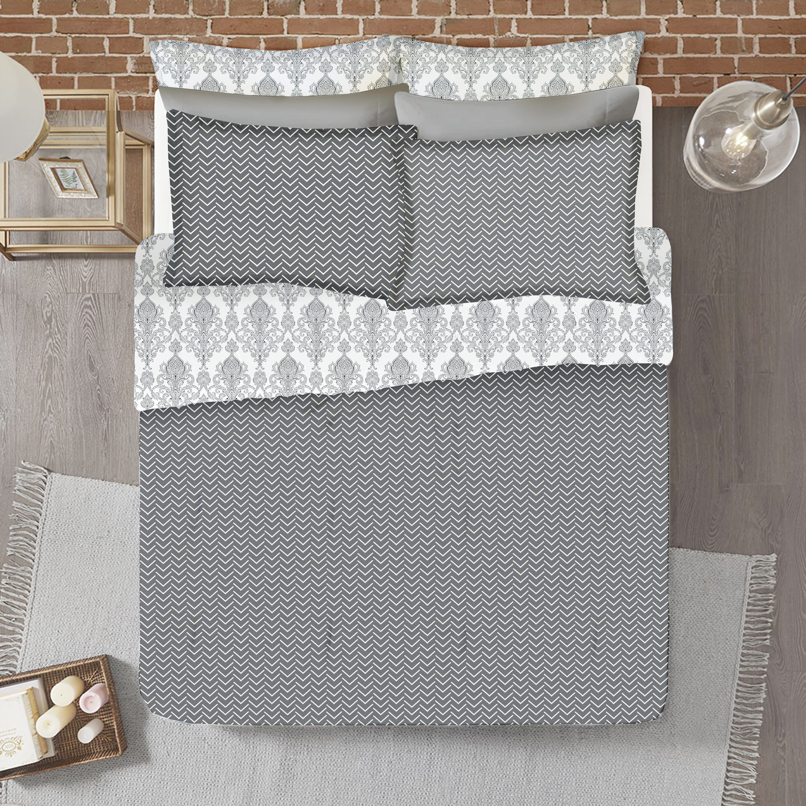 Soft Cotton Printed 250 TC Geometrical Satin Fitted Bedsheet In Grey At Best Prices