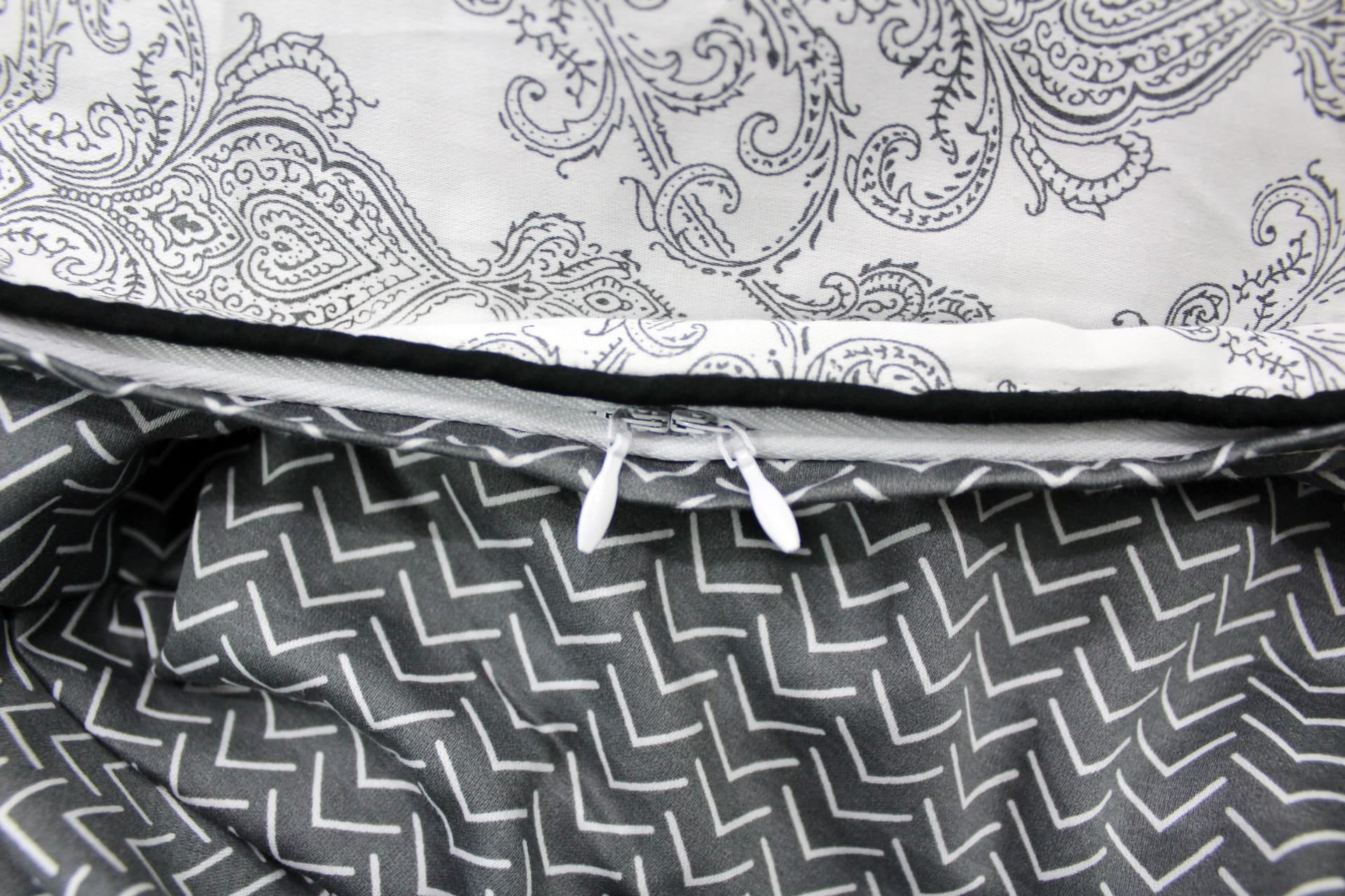 Soft 300 TC Traditional Motif Design Print Cotton Satin Duvet Cover online in India