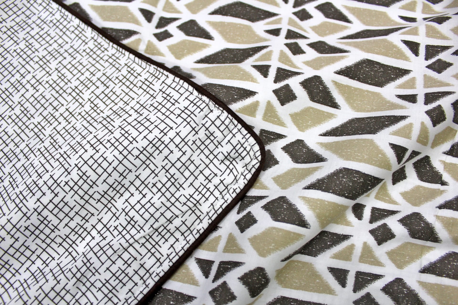 Soft 300 TC Brown Ikat Geometrical Print Cotton Satin Duvet Cover online in India