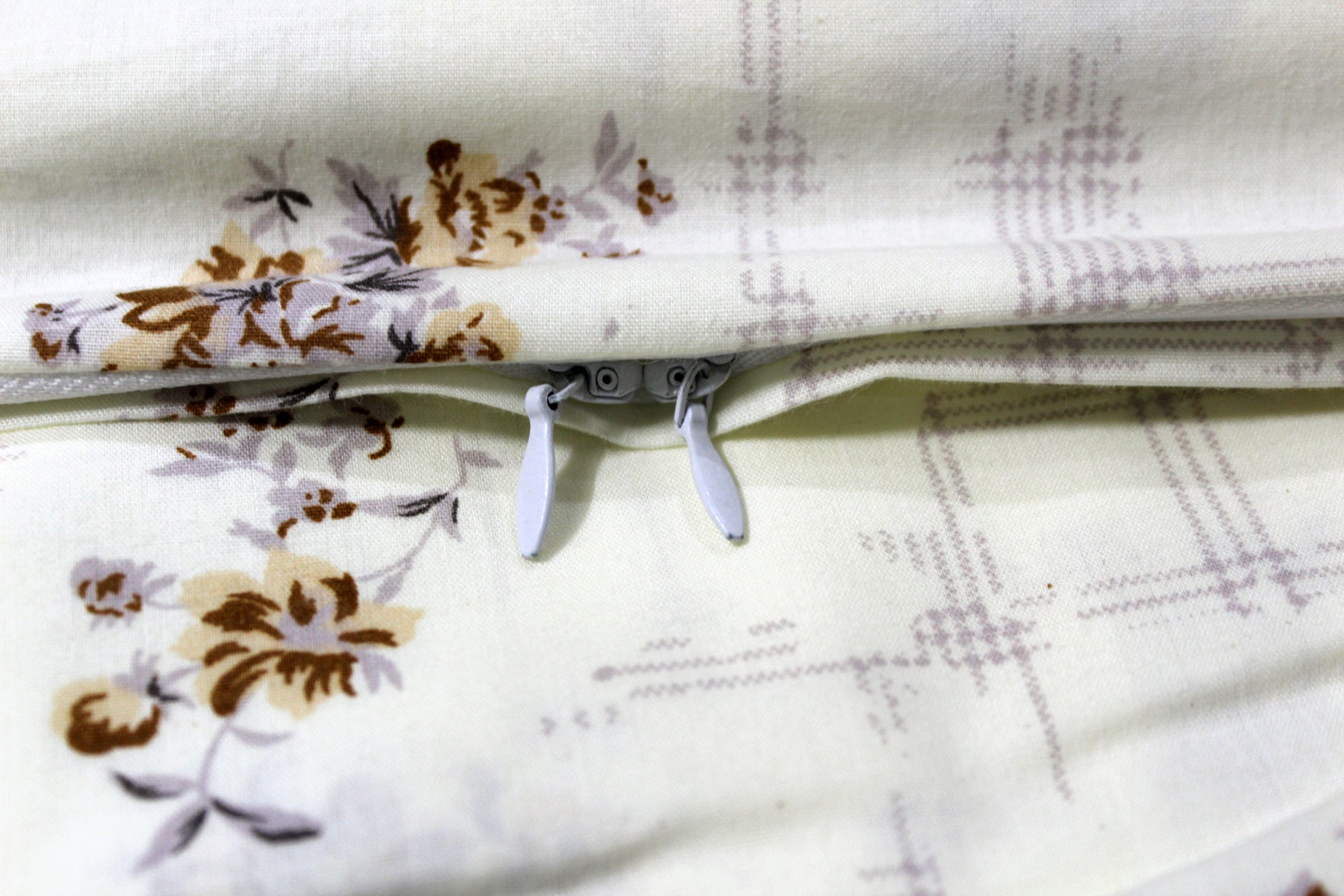 SAPPHIRE 180 TC Cotton Beige Floral Duvet Cover/Quilt Cover