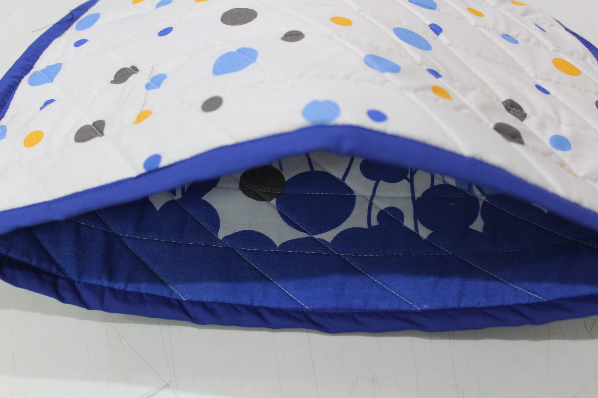 Stylish Printed Cotton Quilted Tea Cozy online in India at best prices