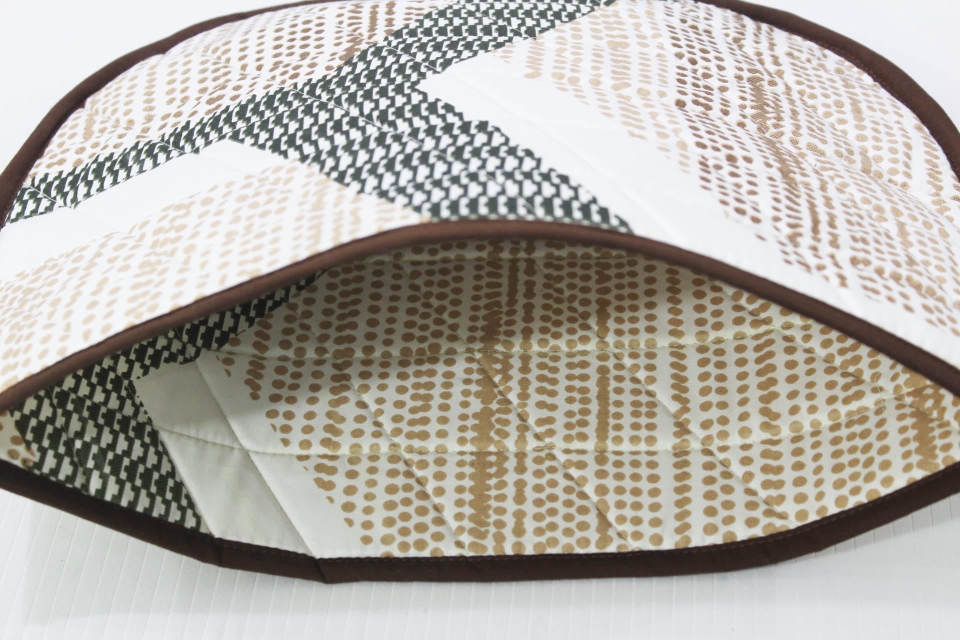 Stylish Printed Cotton Quilted Tea Cozy online in India at best prices
