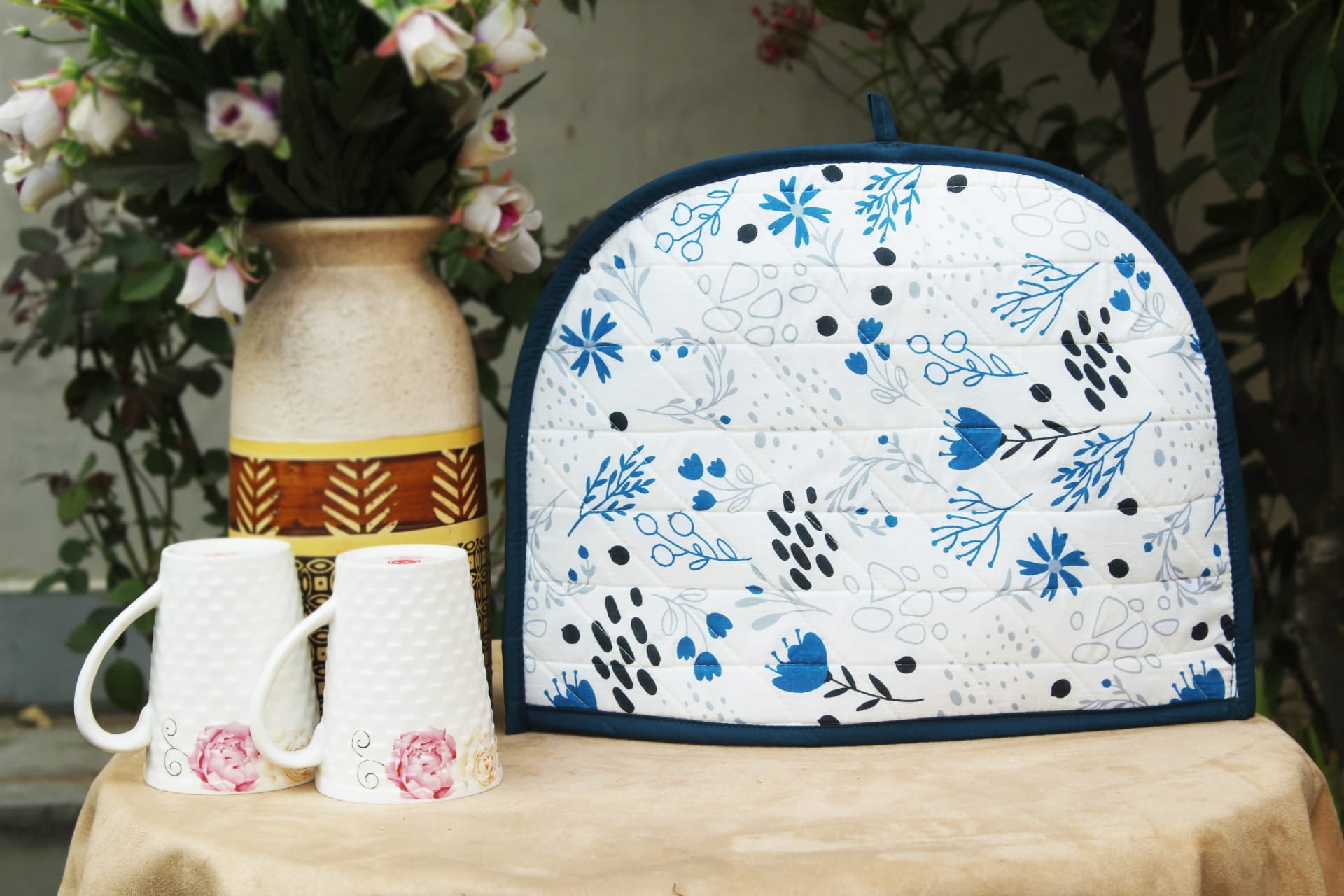 Stylish Printed Cotton Quilted Tea Cozy online in India at best prices