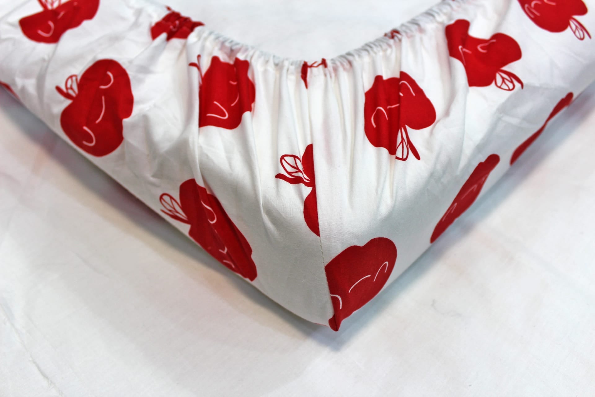 Soft cotton Baby Cot Bedsheet Set (5 Pcs) online In India