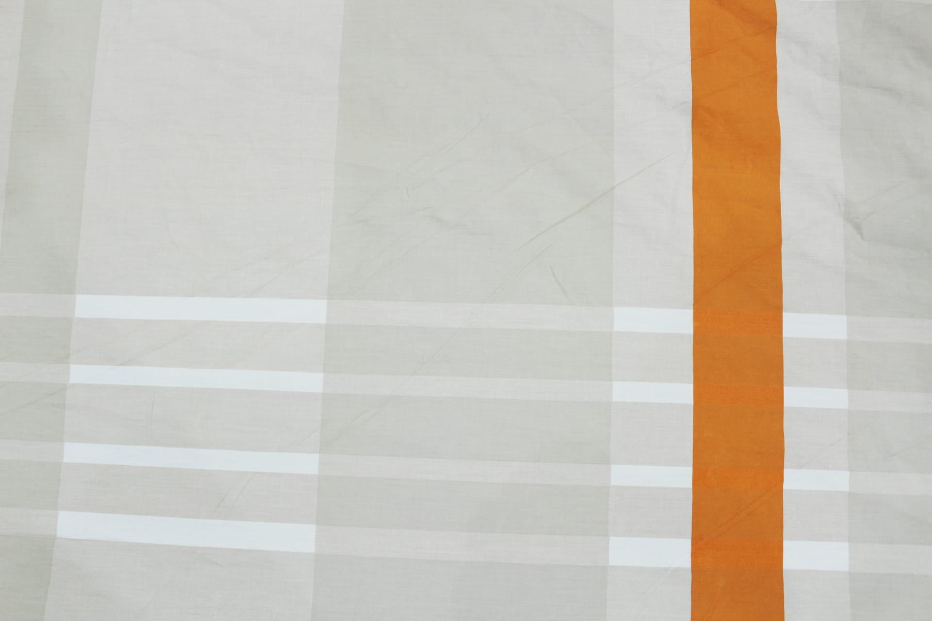 Soft Cotton Check print 250 TC Fitted Bedsheet In Orange At Best Prices