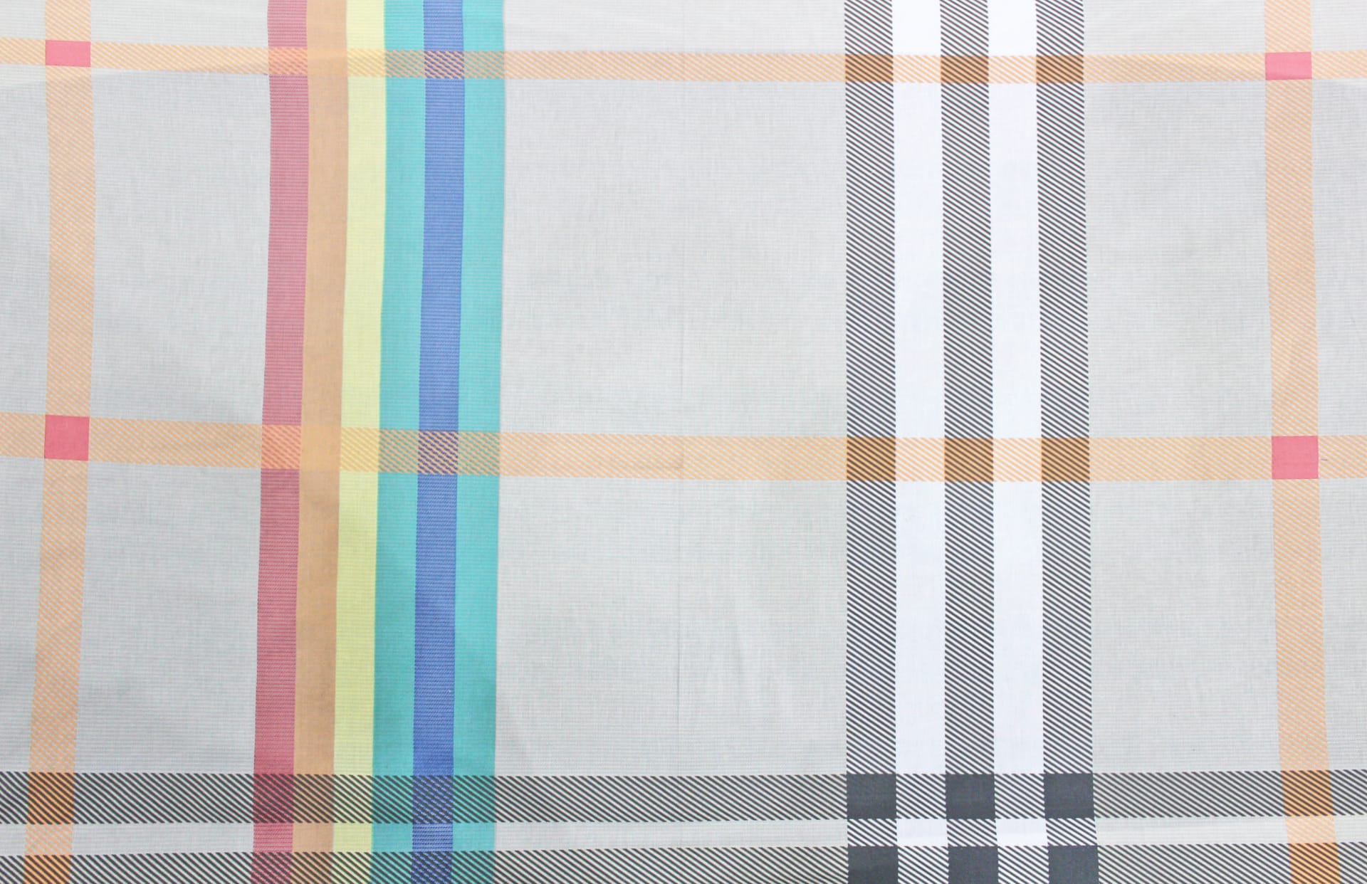 Soft Check Print 250 TC Fitted Bedsheet In Multicolor At Best Prices