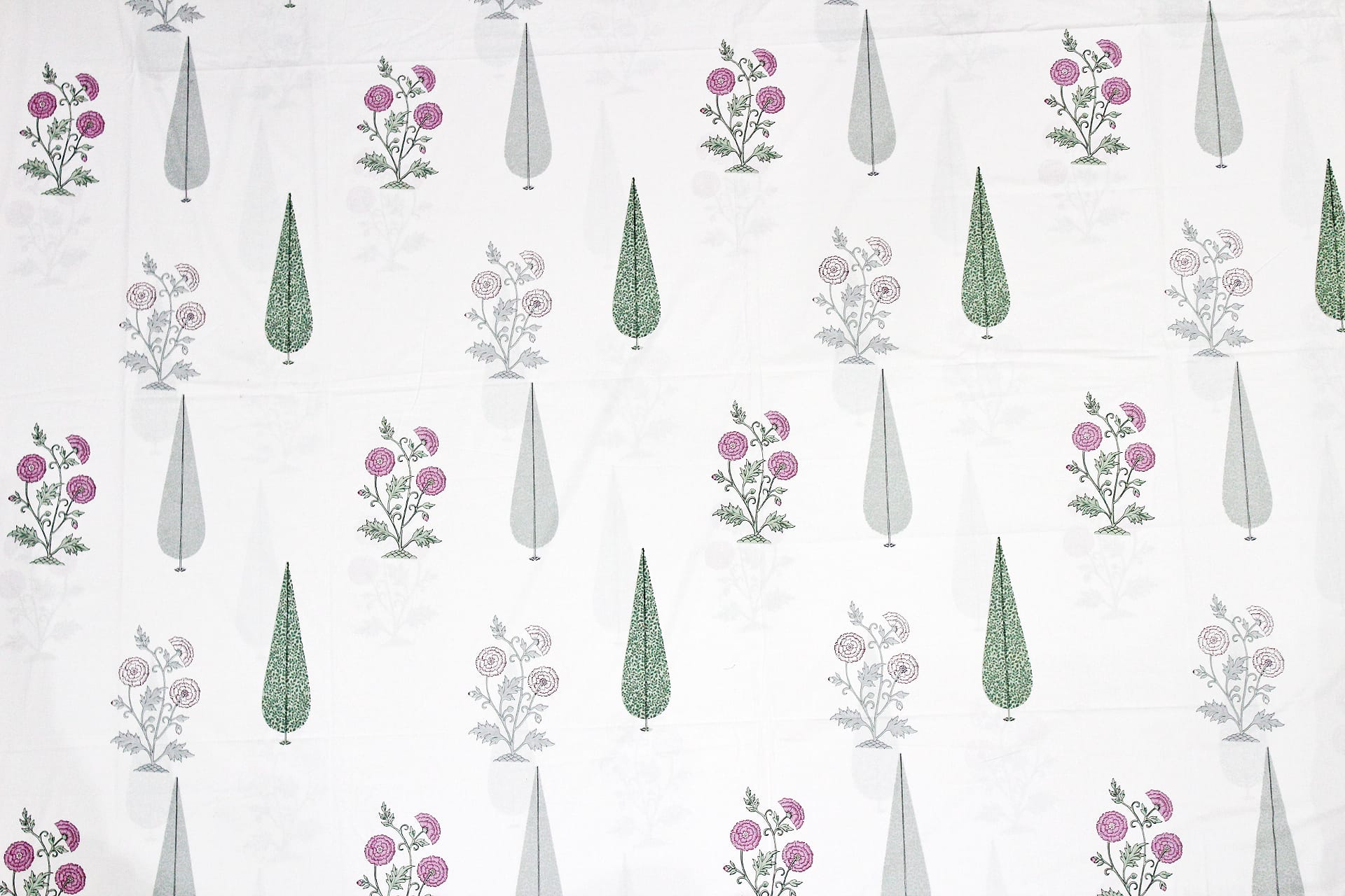 Soft cotton Floral print 250 TC fitted bedsheet in Magenta At Best Prices