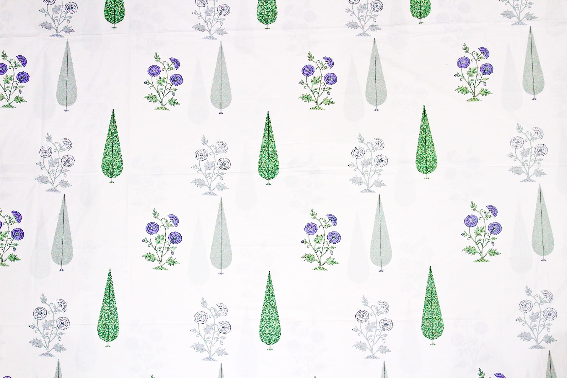 Soft cotton Floral print 250 TC fitted bedsheet in Purple At Online