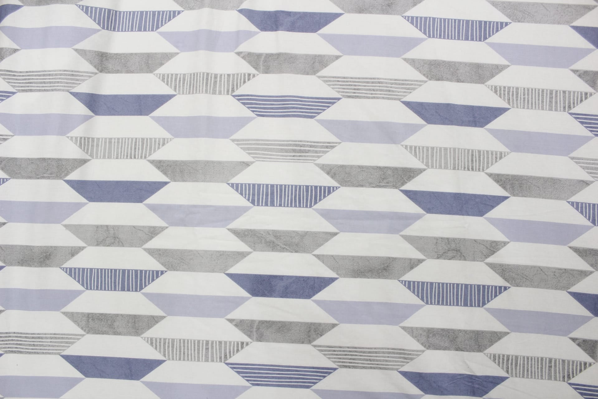 Soft Cotton Geometrical Print 250 TC Fitted Bedsheet In Blue Online In India