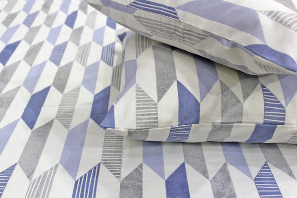 Soft Cotton Geometrical Print 250 TC Fitted Bedsheet In Blue Online In India