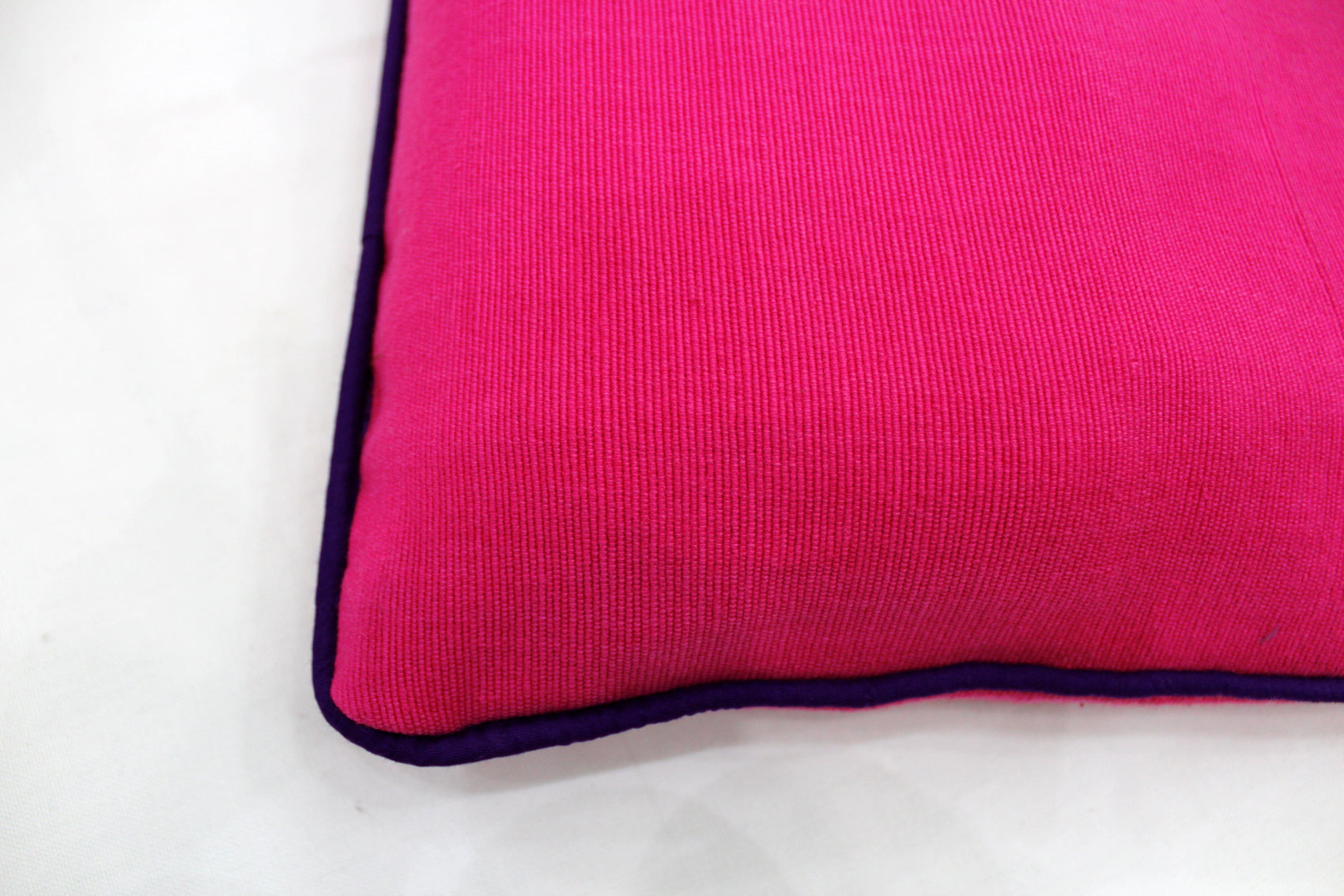 Soft Woven Corded Stripe Cotton Cushion Cover Set in Pink online (1Pc)