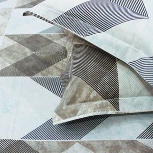 Soft Cotton Geometrical Print 144 TC Fitted Bedsheet In Blue At Best Prices