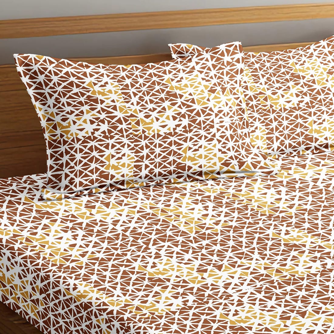 Soft Cotton Geometrical Print 144 TC Fitted Bedsheet In Brown At Best Prices