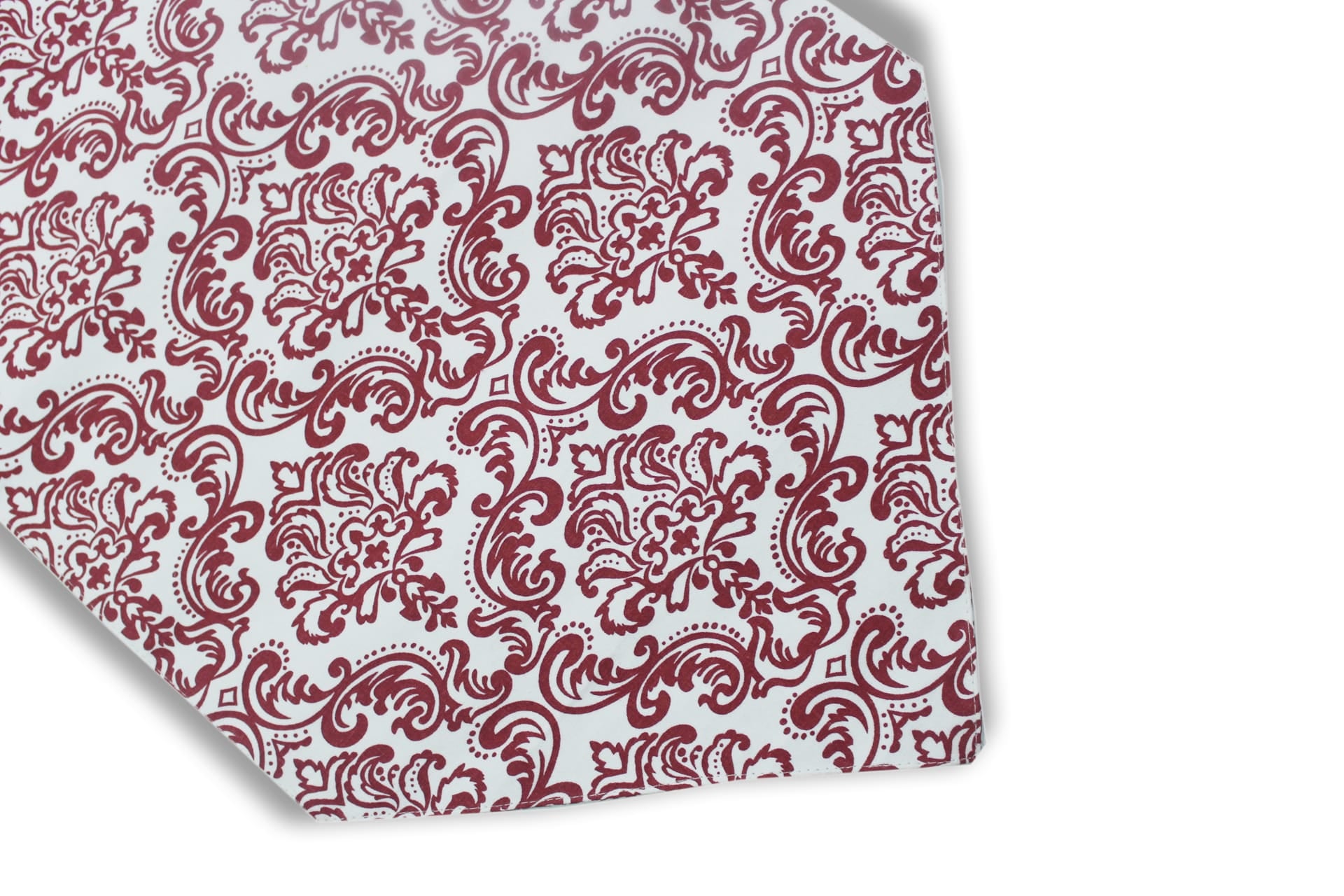 144 TC Damask Cotton Table Runner for 6 Seater Table in Maroon online