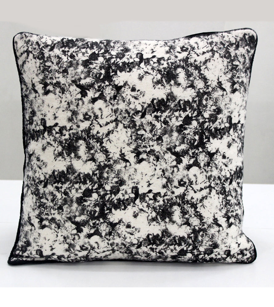 Quartz Printed Cloud One Cotton Cushion Cover - Black