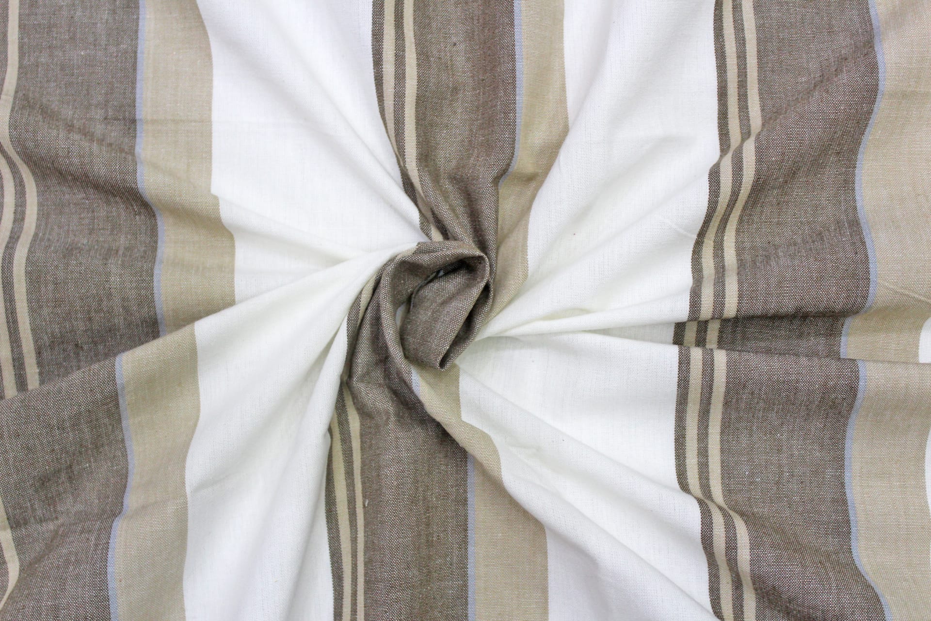Elegant Alpha Woven 100% Cotton Handloom Bed Cover online in India