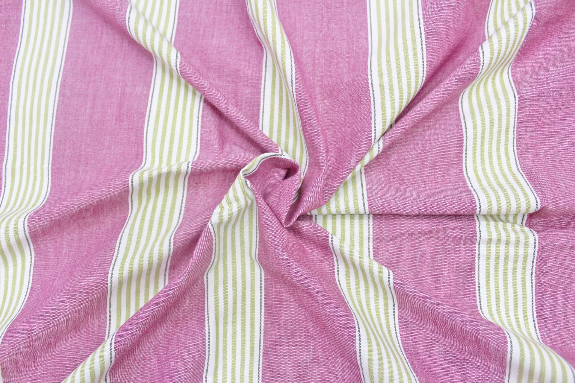 Elegant Alpha Woven 100% Cotton Handloom Bed Cover online in India